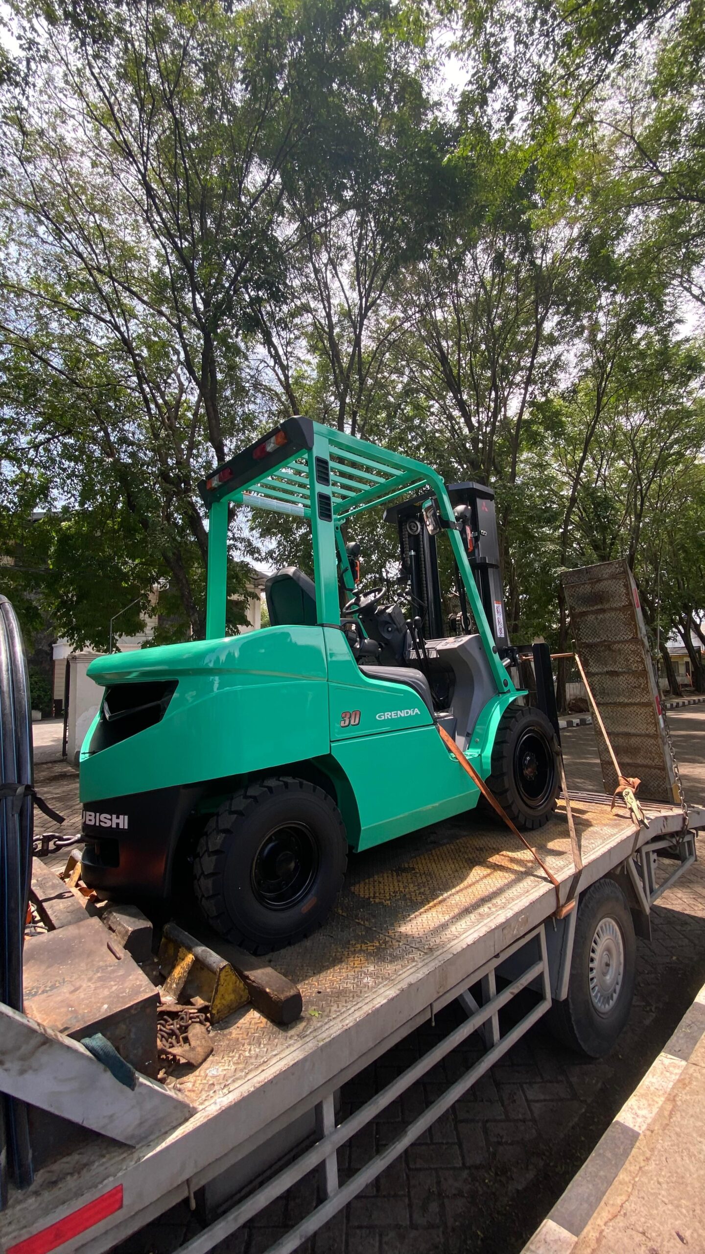 service forklift